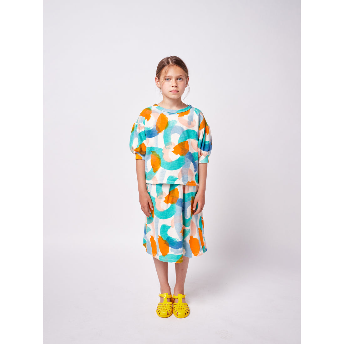bobo-choses-brushstrokes-all-over-short-sleeve-t-shirt-bobo-s22-122ac018-6-7y
