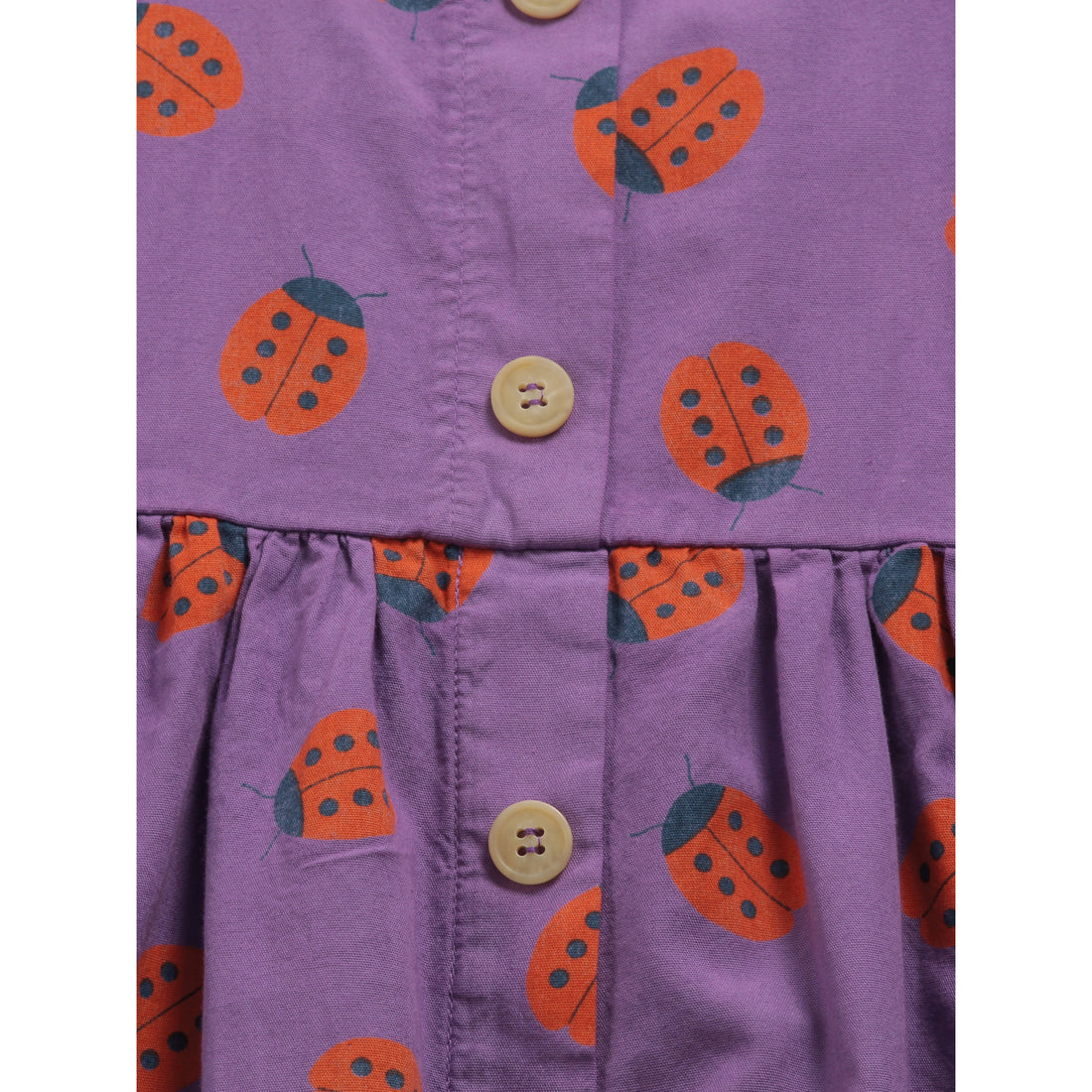 bobo-choses-ladybug-all-over-woven-dress-bobo-s22-122ac108-2-3y (2)