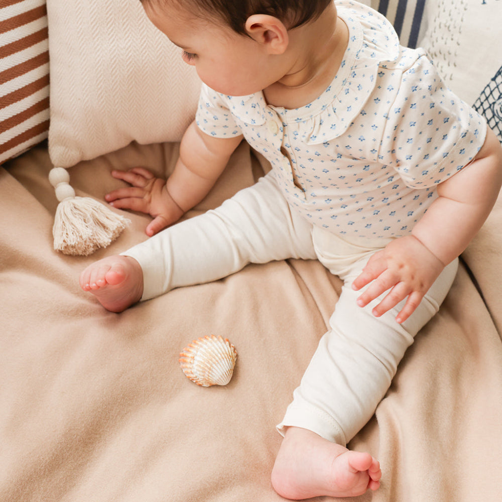 cam-cam-copenhagen-baby-leggings-louie-gots-antique-white-cam-119-105-056