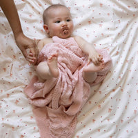 cam-cam-copenhagen-pointelle-baby-knit-throw-gots-sorbet-baby-nursery-cam-617-112-02