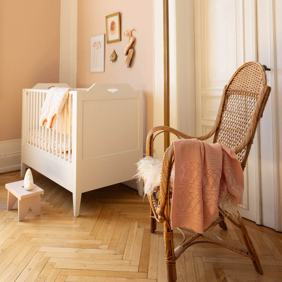 cam-cam-copenhagen-pointelle-baby-knit-throw-gots-sorbet-baby-nursery-cam-617-112-05