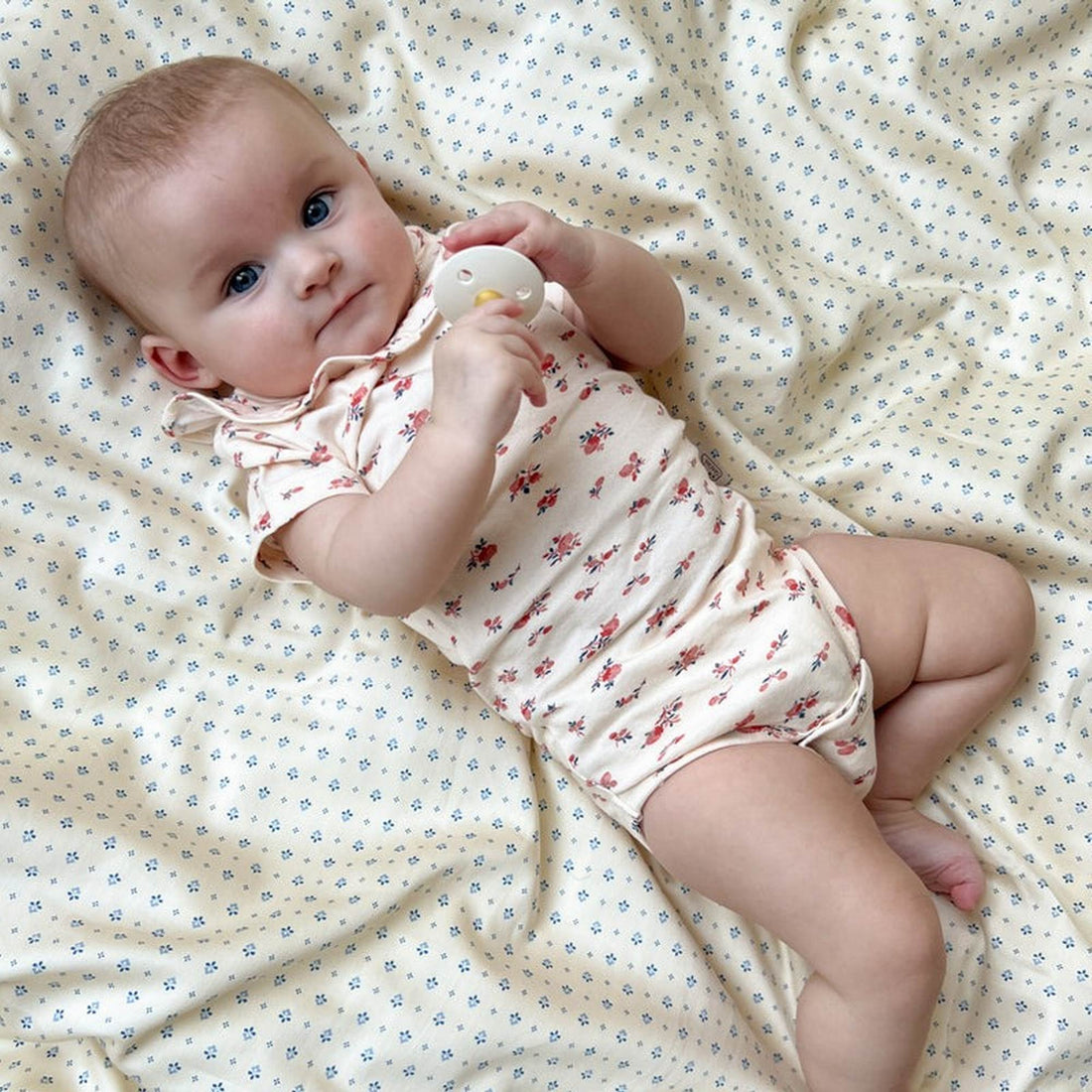 cam-cam-copenhagen-short-sleeved-body-olivia-gots-berries-baby-nursery-cam-117-p90-062-02