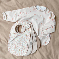 cam-cam-copenhagen-sleeved-bib-bows-baby-nursery-cam-924-p93-03