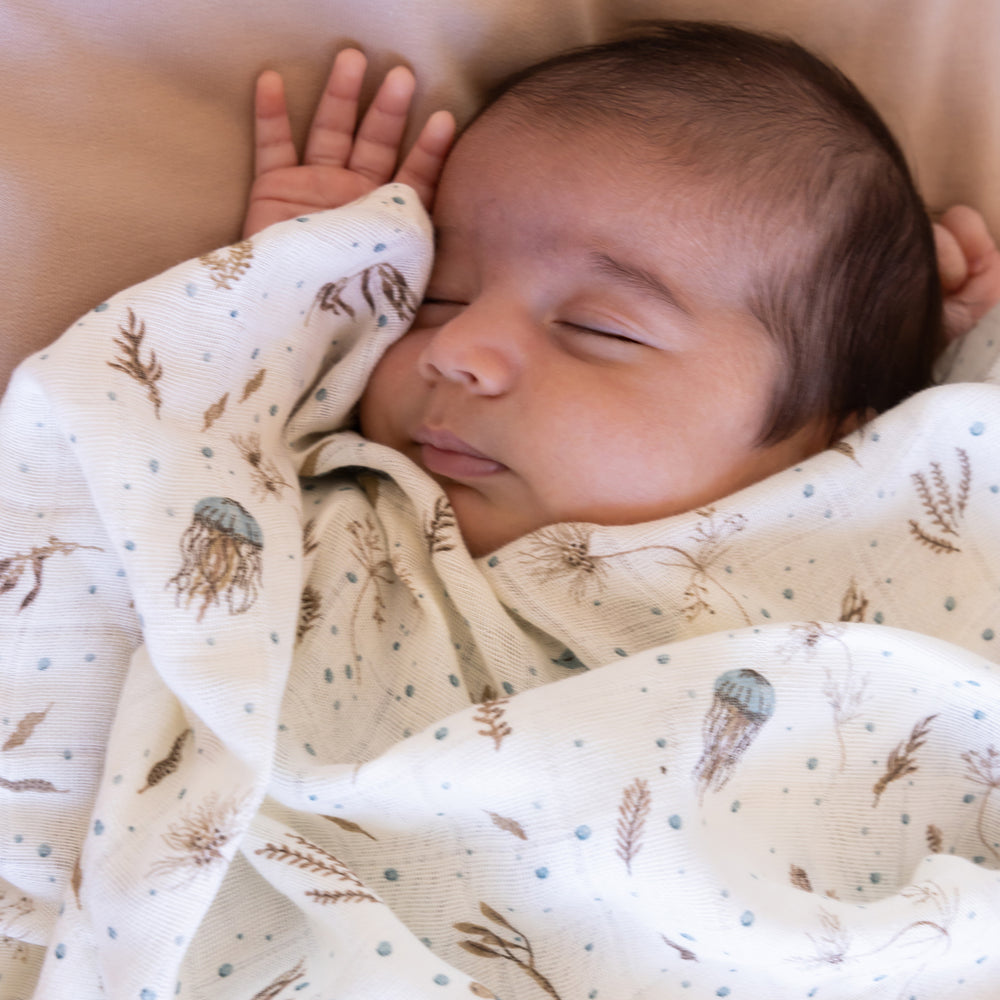cam-cam-copenhagen-swaddle-gots-sea-garden-cam-505-p89
