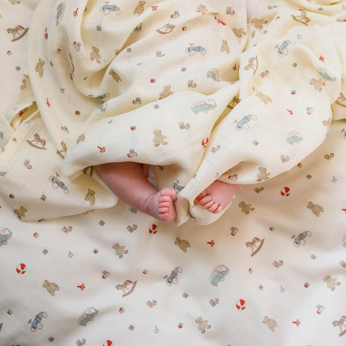 cam-cam-copenhagen-swaddle-gots-vintage-toys-baby-nursery-cam-505-p101-02
