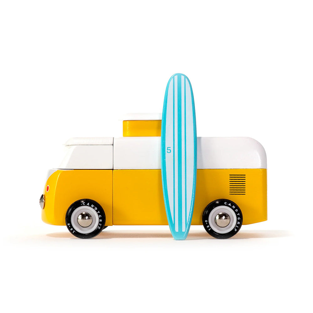 candylab-candycar-tw-beach-bus-sunset