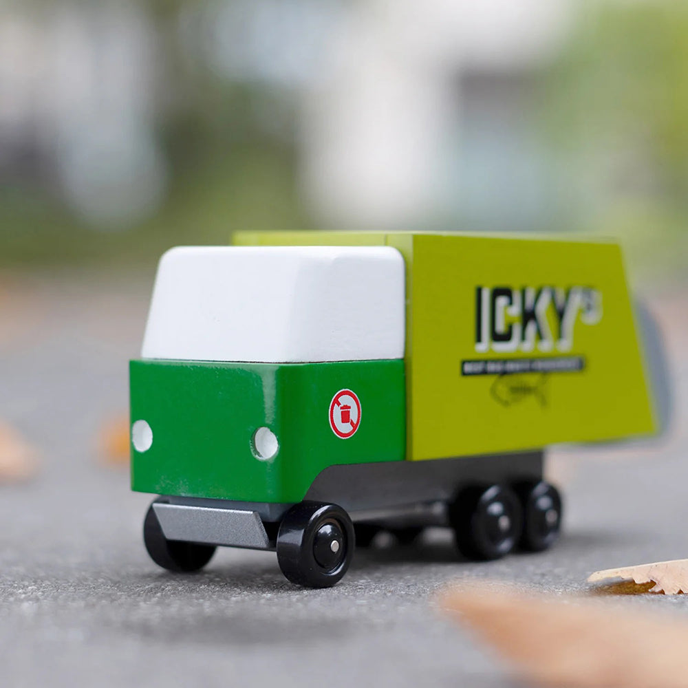 candylab-candytruck-garbage