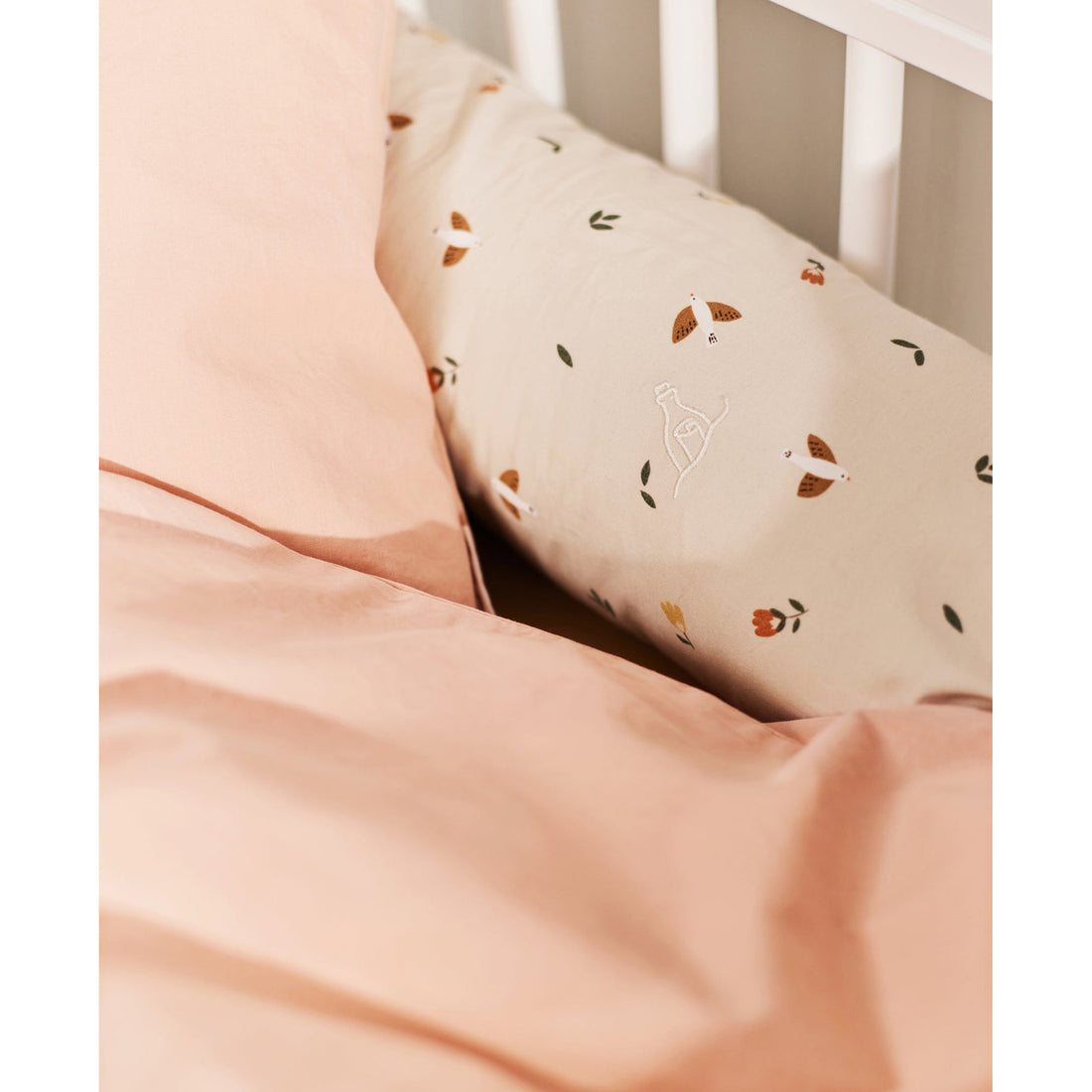 dear-april-baby-bedding-70x100-40x45cm-appleblossom-dear-2-70100-10