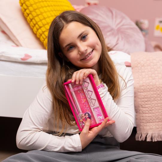 depesche-topmodel-stationary-set-depe-0012857