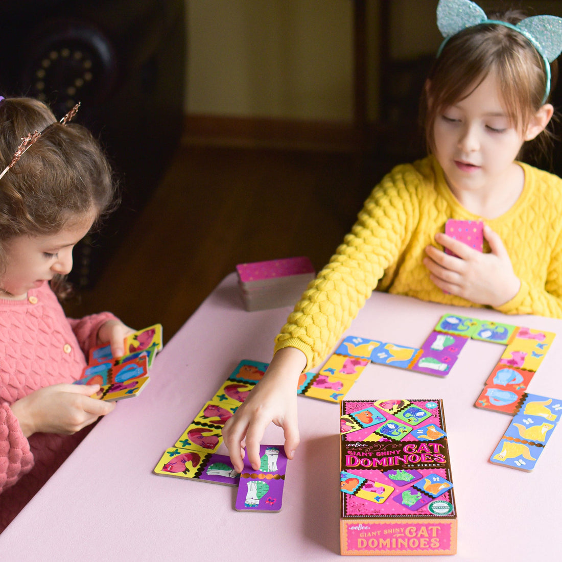 eeboo-giant-shiny-cat-dominoes-eebo-domcat