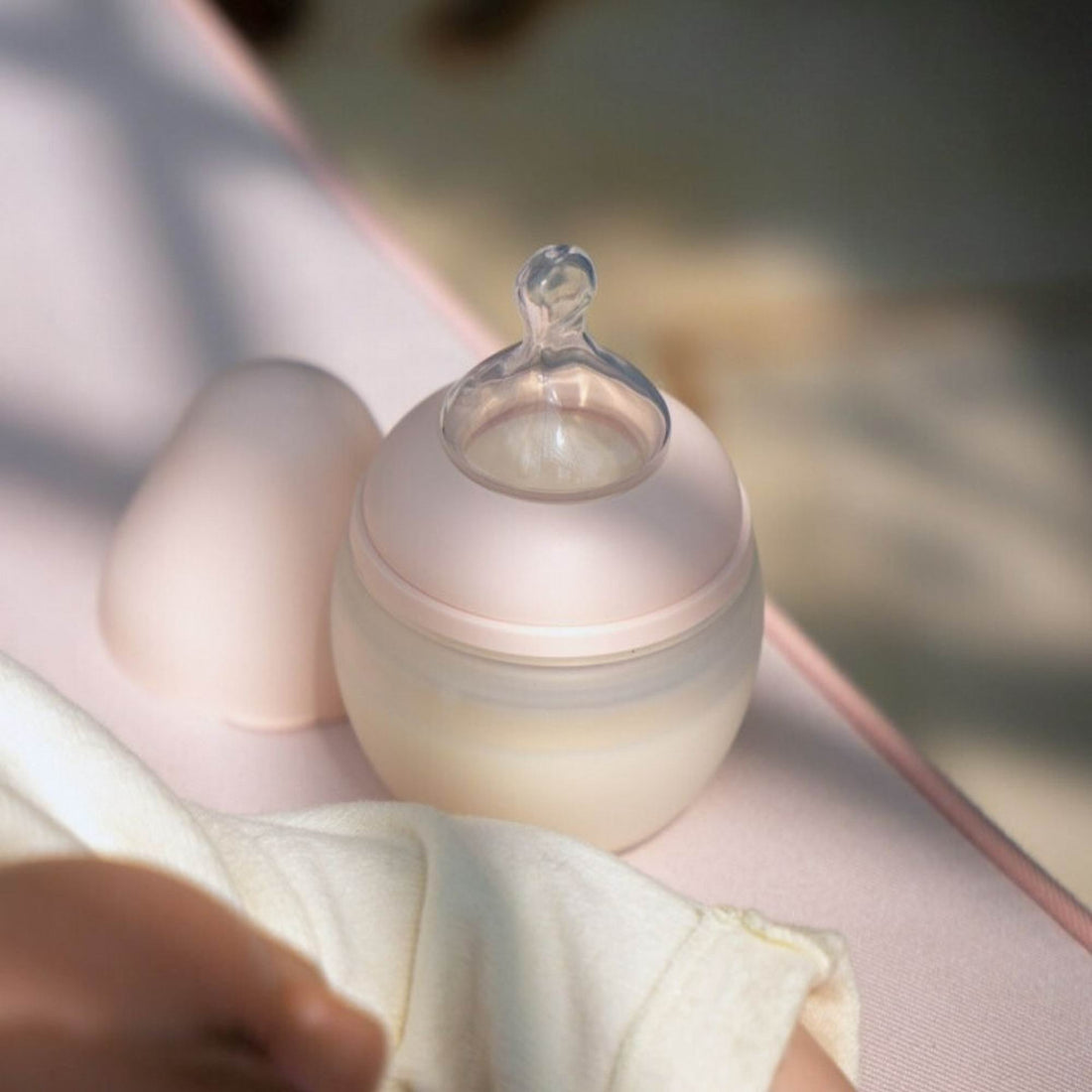 elhee-anti-colic-baby-bottle-nude-330ml-3m-baby-nursery-elhe-3084263-03