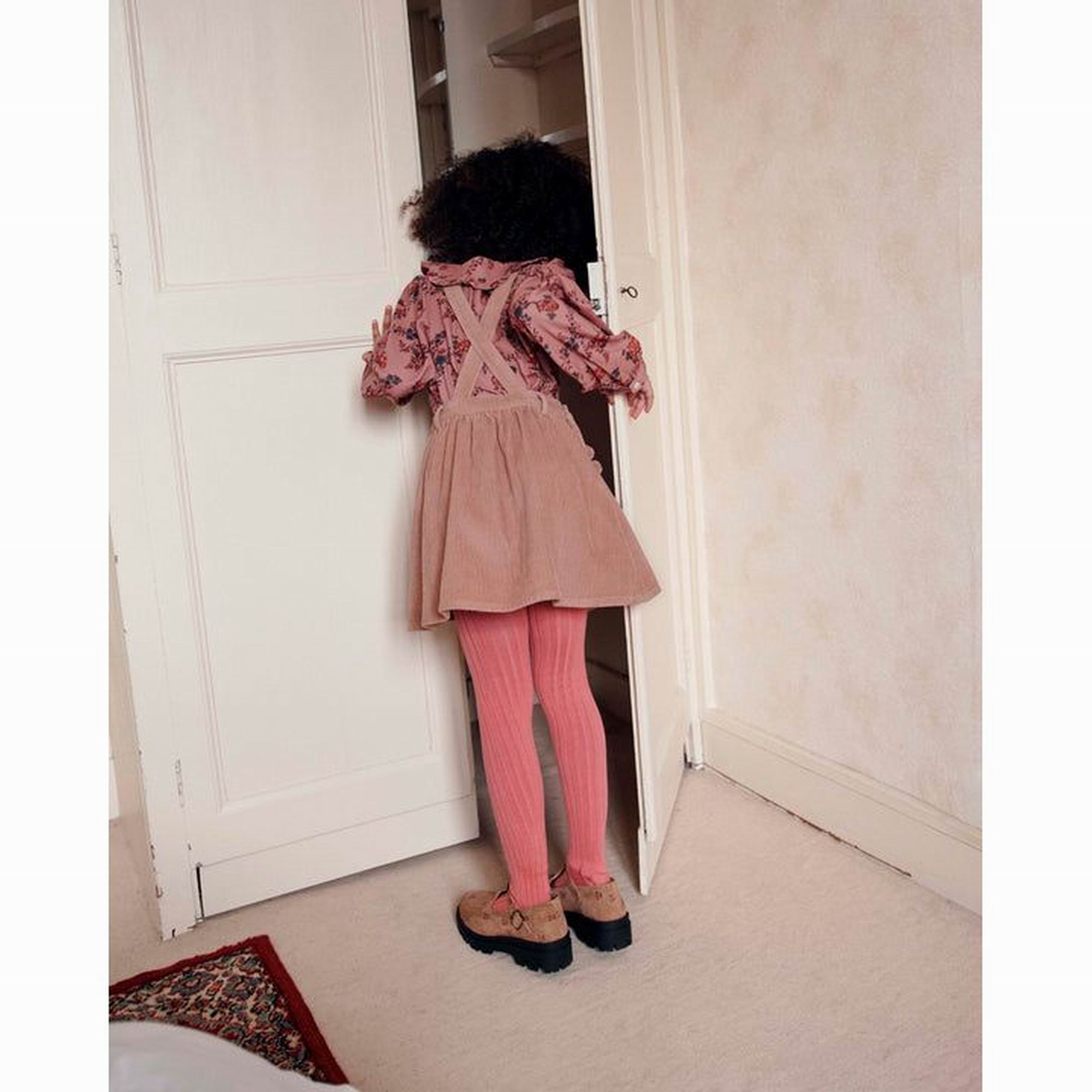 emile-et-ida-floral-pockets-apron-dress-poudre-clothing-wear-fashion-eei-w24aa050-poudre-02a-06