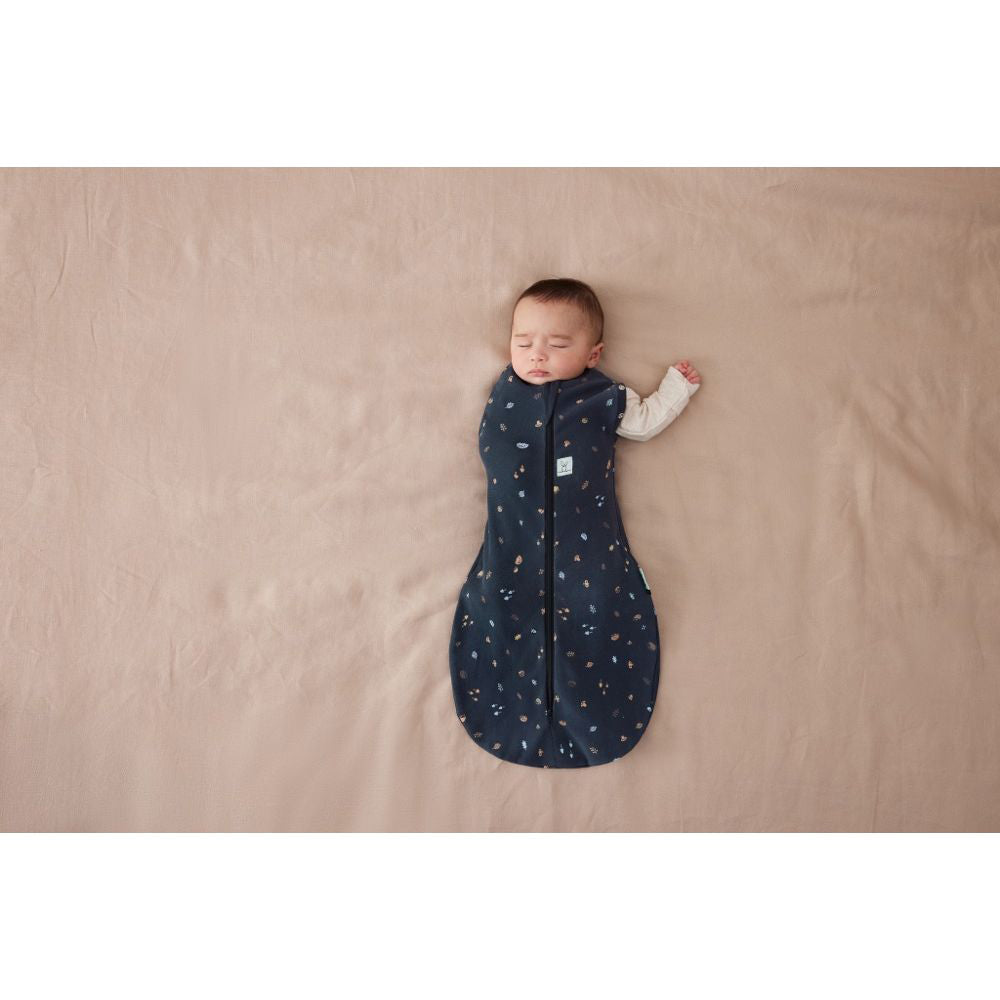 ergopouch-cocoon-swaddle-bag-1-0-tog-hedgehog-ergo-zepco-1-0t00-03mhh22