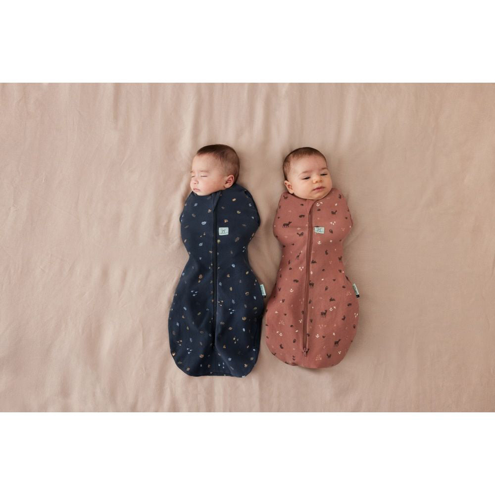 ergopouch-cocoon-swaddle-bag-1-0-tog-hedgehog-ergo-zepco-1-0t00-03mhh22
