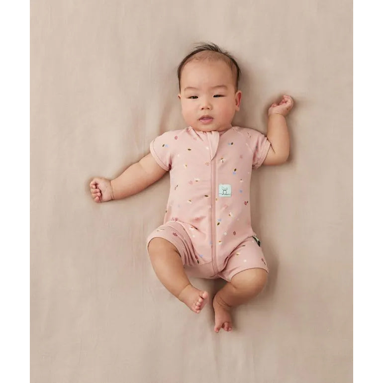 ergopouch-layers-short-sleeve-0-2-tog-daisies-ergo-zepls-0-2t03-06mda23