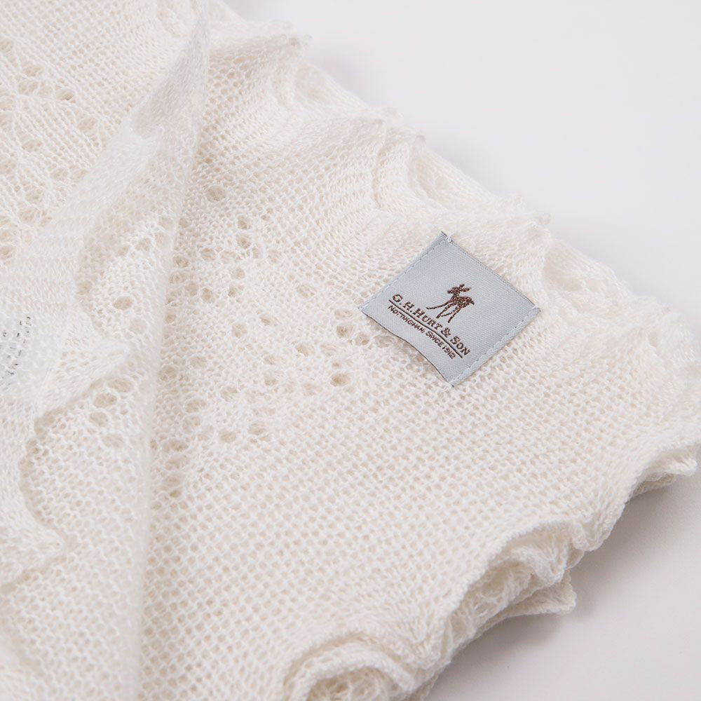 g-h-hurt-_-son-cosy-cashmere-baby-shawl-white-ghhs-ca120-wht