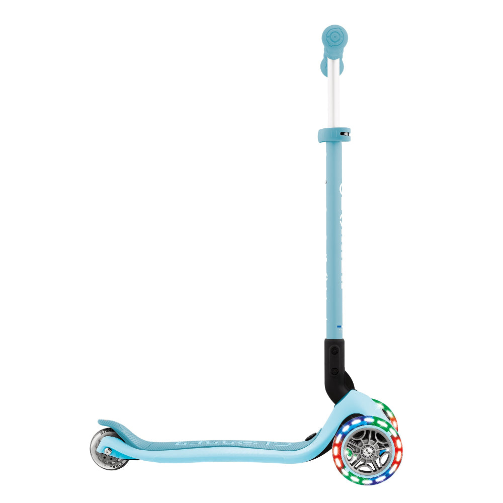 globber-go-up-active-lights-360-light-blue-play-toy-glob-847-200