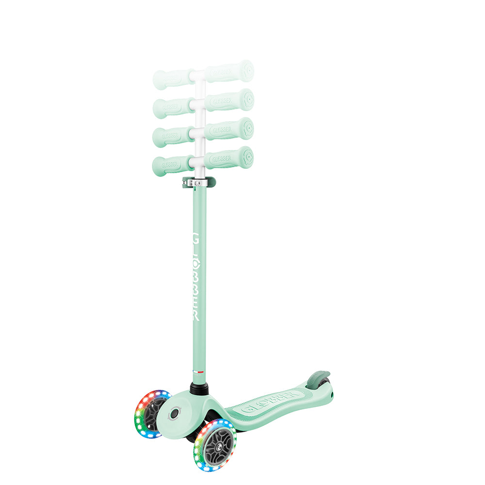 globber-go-up-sporty-lights-mint-play-toy-glob-842-206-s