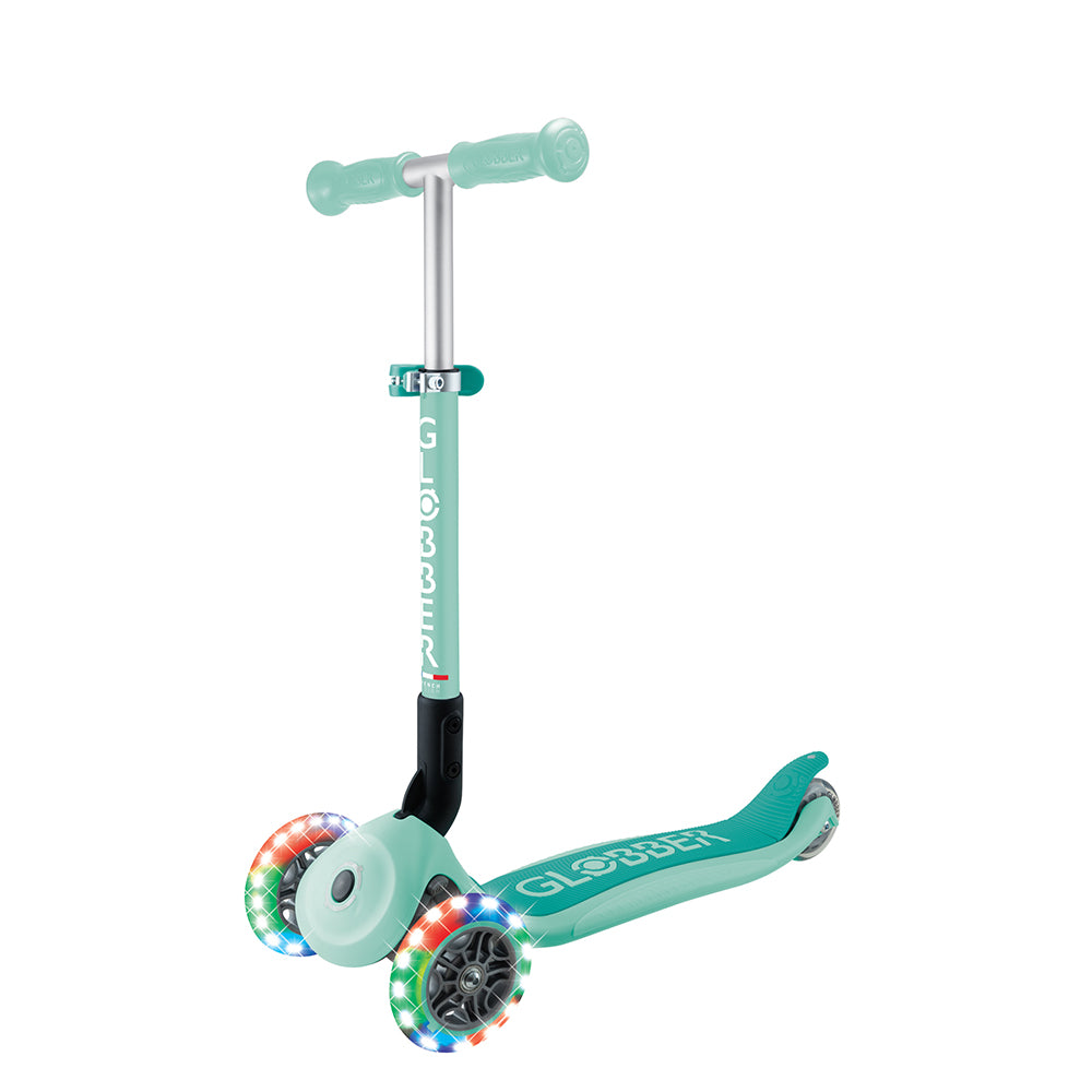 globber-junior-foldable-lights-mint-play-toy-glob-437-306-3