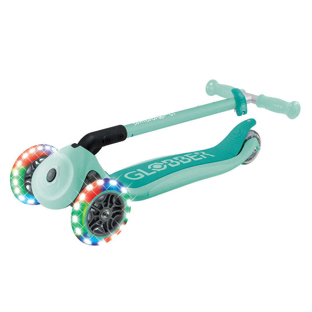 globber-primo-foldable-lights-mint-play-toy-glob-432-206-3