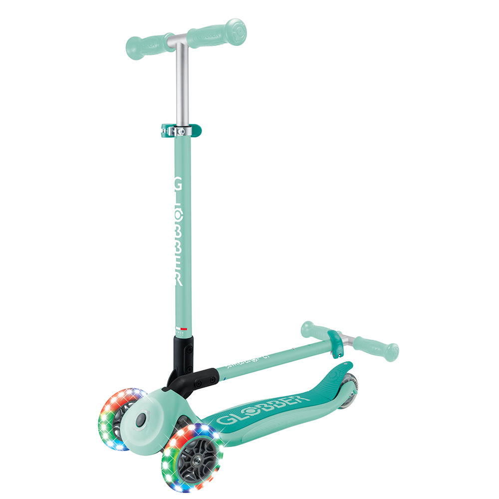 globber-primo-foldable-lights-mint-play-toy-glob-432-206-3