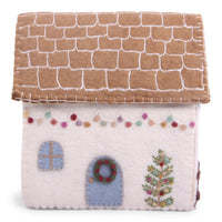 gry-sif-house-w-string-light-garland-24x16x22cm
