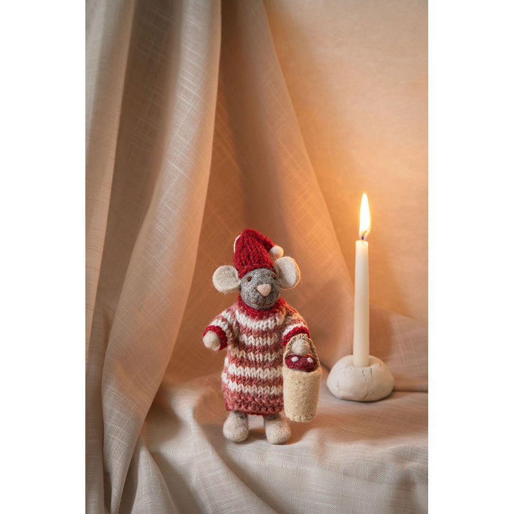 gry-sif-small-grey-girly-mouse-in-dress-w-mushroom-in-bucket-12cm