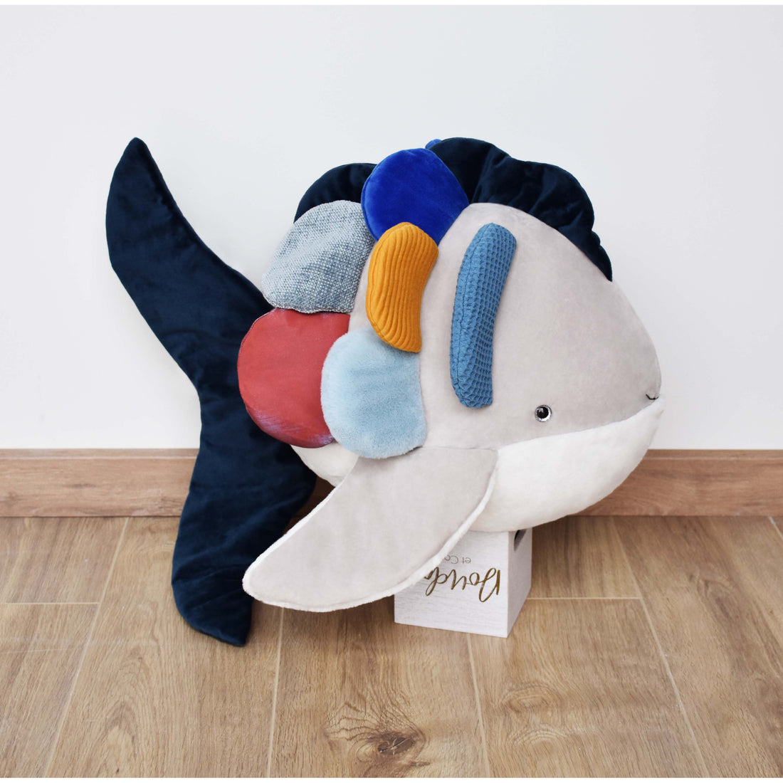 histoire-d-ours-rainbow-fish-40cm-hdo-ho3077