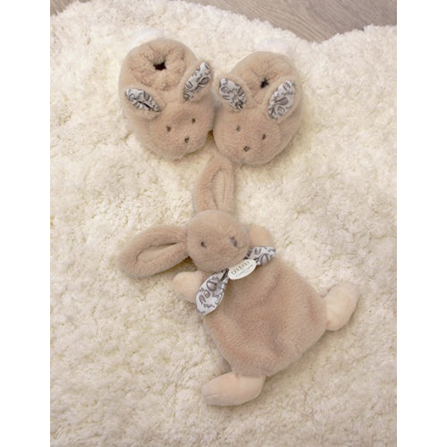 histoire-dours-lapin-doudou-coffret-chaussons-et-doudou-beige-hdo-dc4258