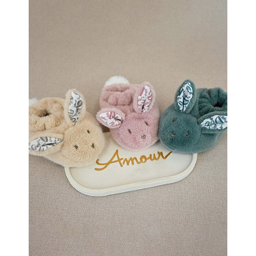histoire-dours-lapin-doudou-coffret-chaussons-et-doudou-beige-hdo-dc4258