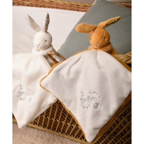 histoire-dours-lapin-doudou-lapin-with-a-comforter-white-hdo-dc4359