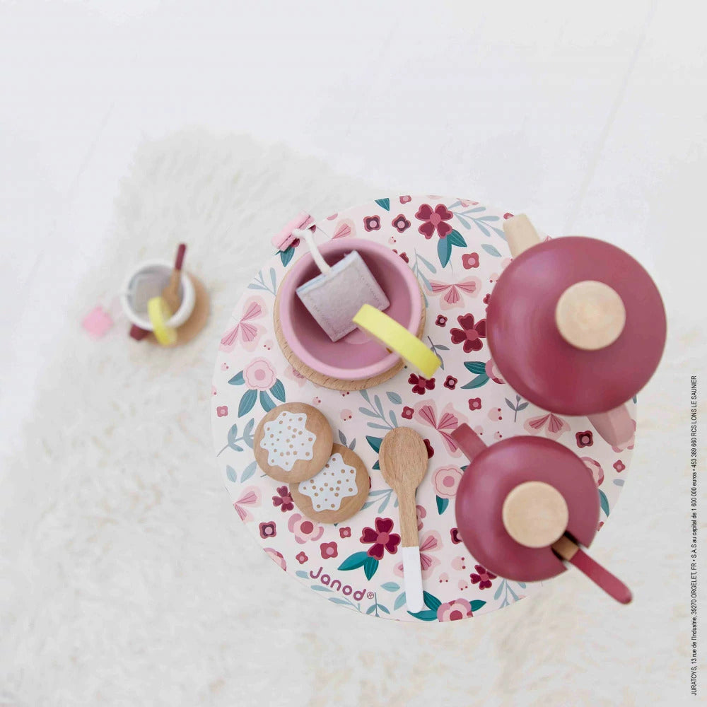 janod-twist-tea-set