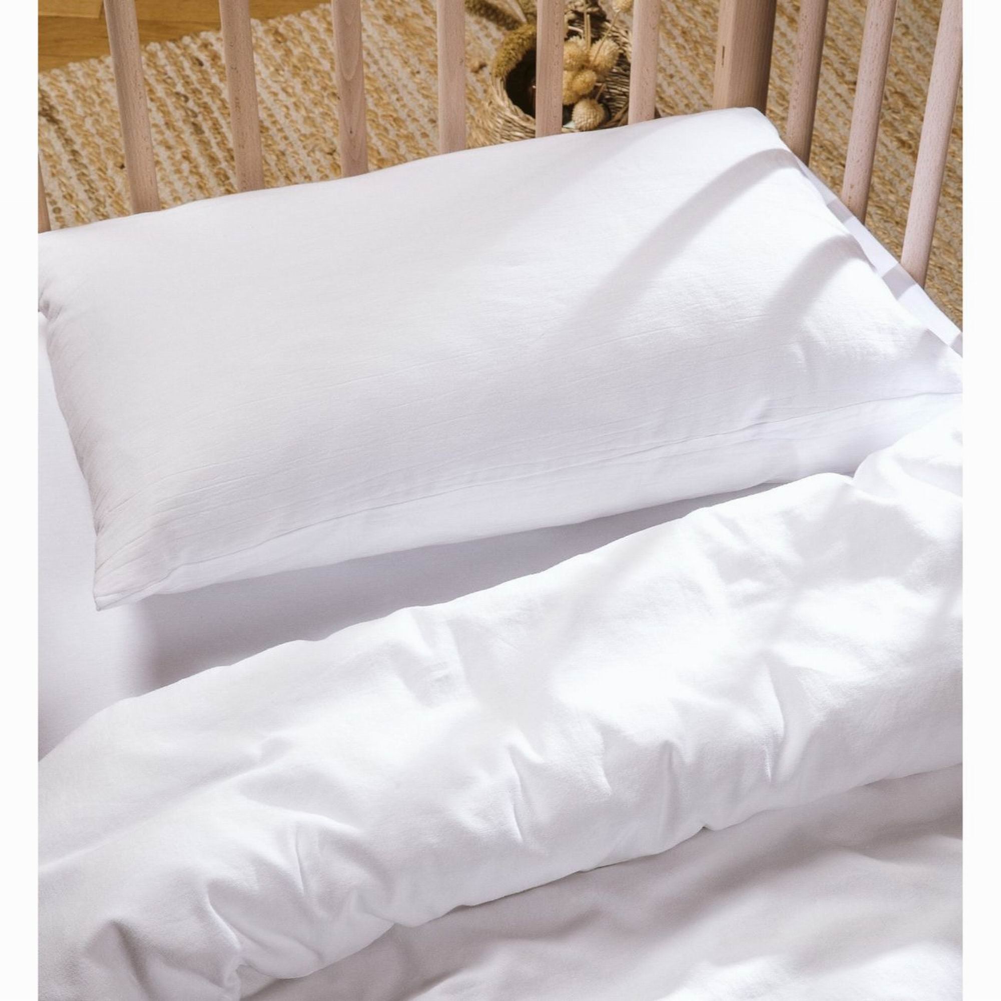 kadolis-organic-cotton-pillow-case-white-baby-nursery-kado-tacos3545bla-04