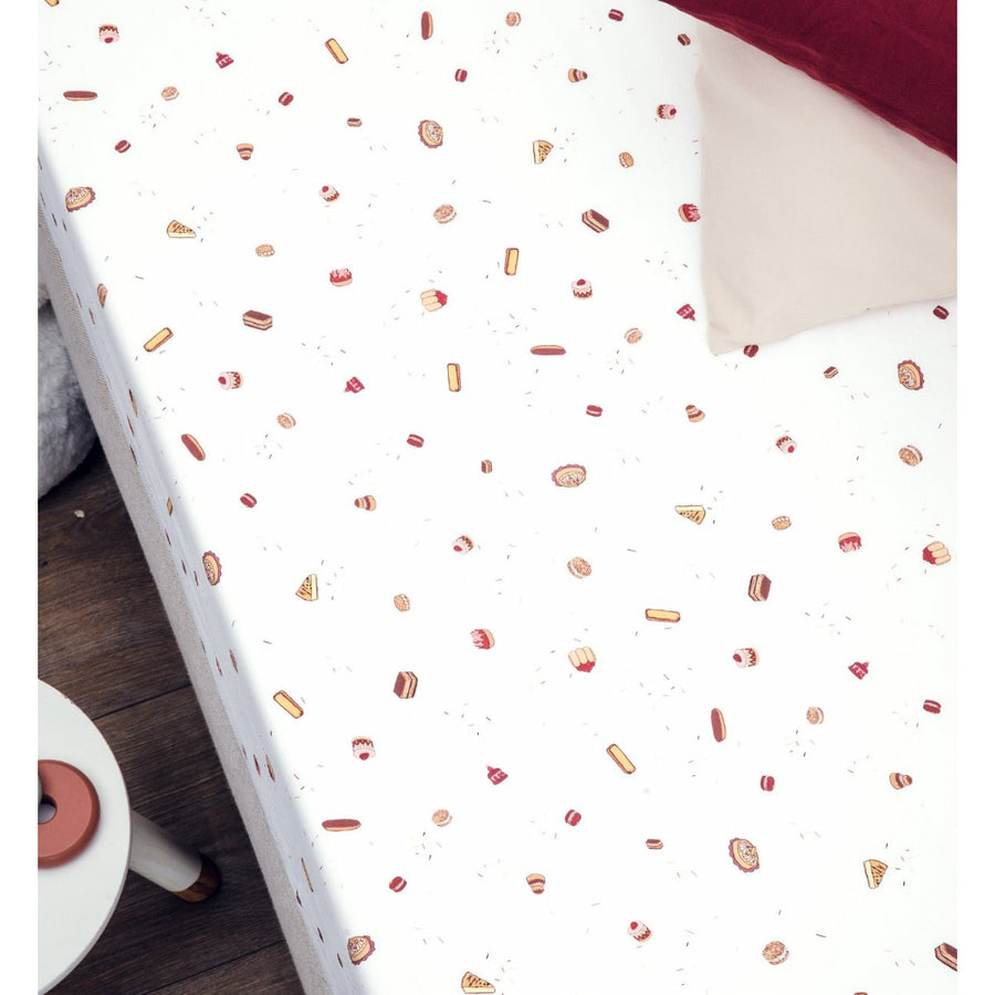 kadolis-printed-fitted-sheet-organic-cotton-90x200cm-gourmandises-kado-dhco90200gmd