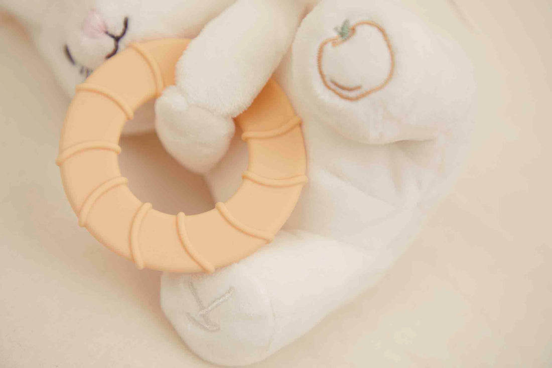 kaloo-mouse-teether-plush-kalo-k208008
