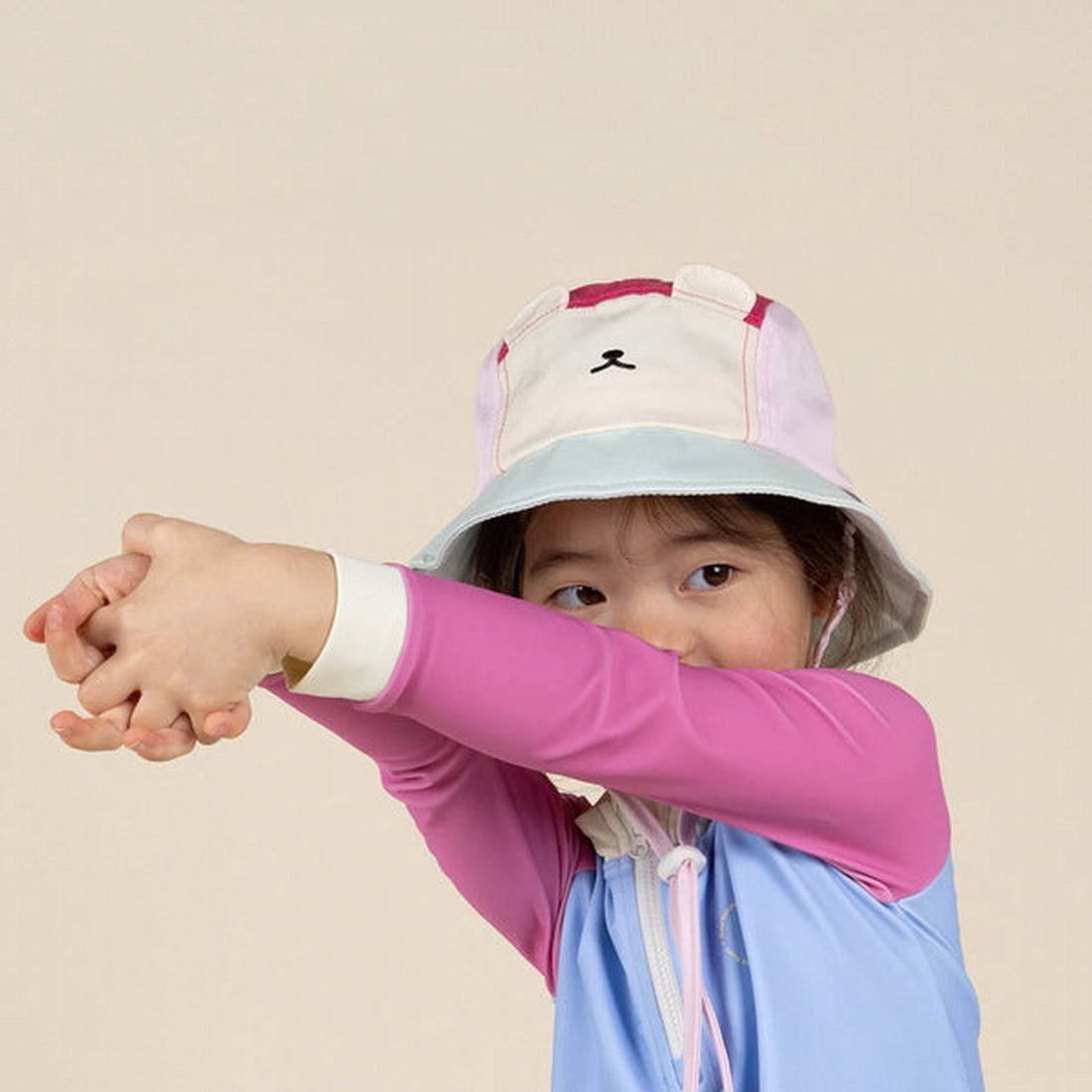 ki-et-la-camper-hat-anti-uv-ourson-raspberry-clothing-wear-fashion-accessories-kiet-hfuncamphourasp48-07