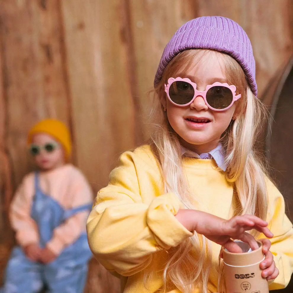 ki-et-la-sunglasses-lion-bubble-gum-kiet-l1sunbgum