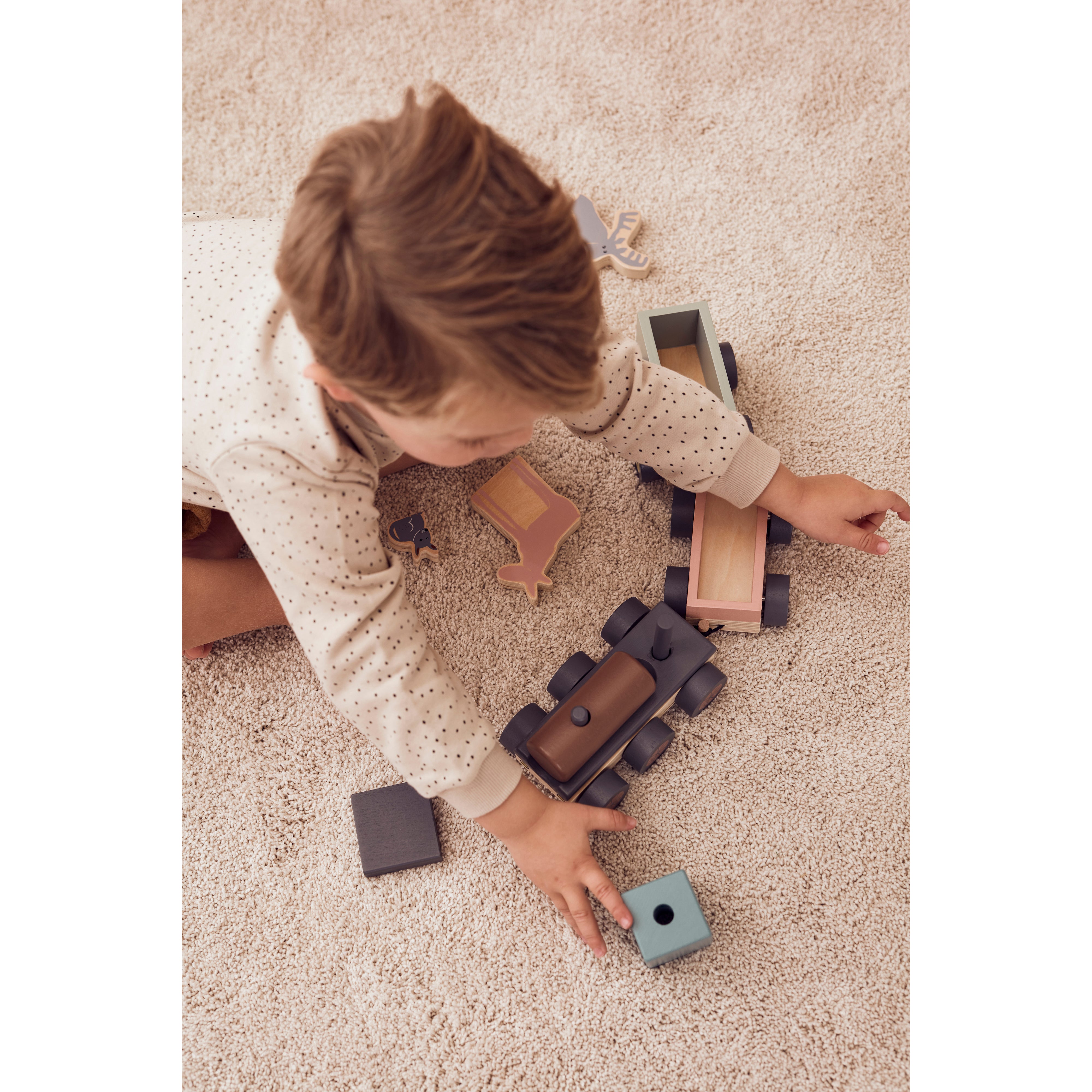 kids-concept-animal-wood-train-edvin-kidc-1000078