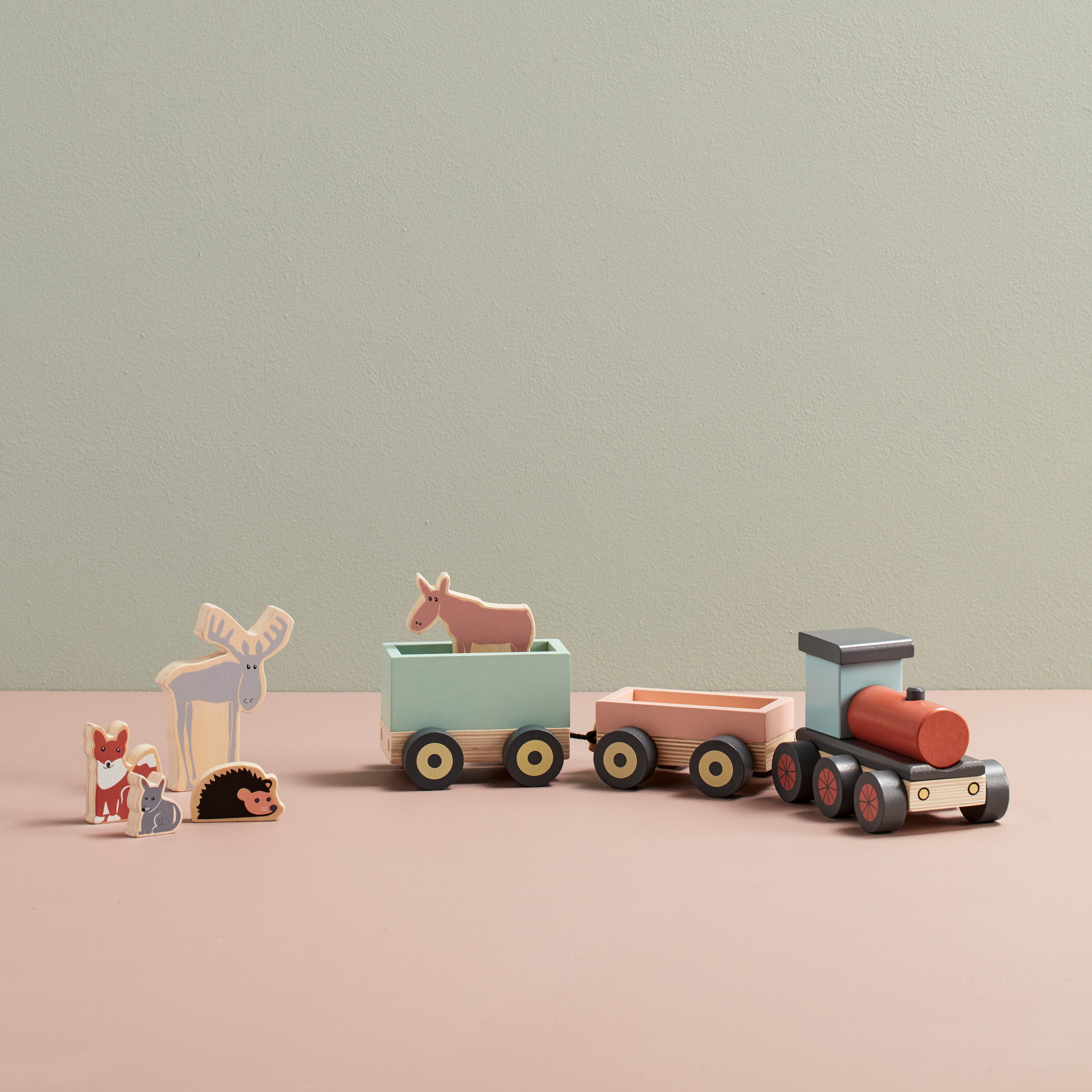 kids-concept-animal-wood-train-edvin-kidc-1000078