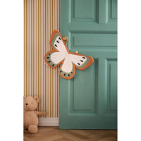 kids-concept-butterfly-green-dress-up