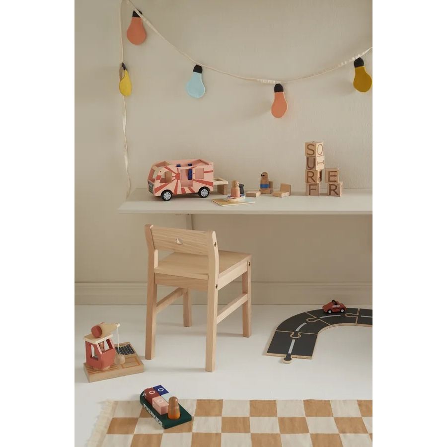 kids-concept-camper-van-aiden-play-toy-kidc-1000841