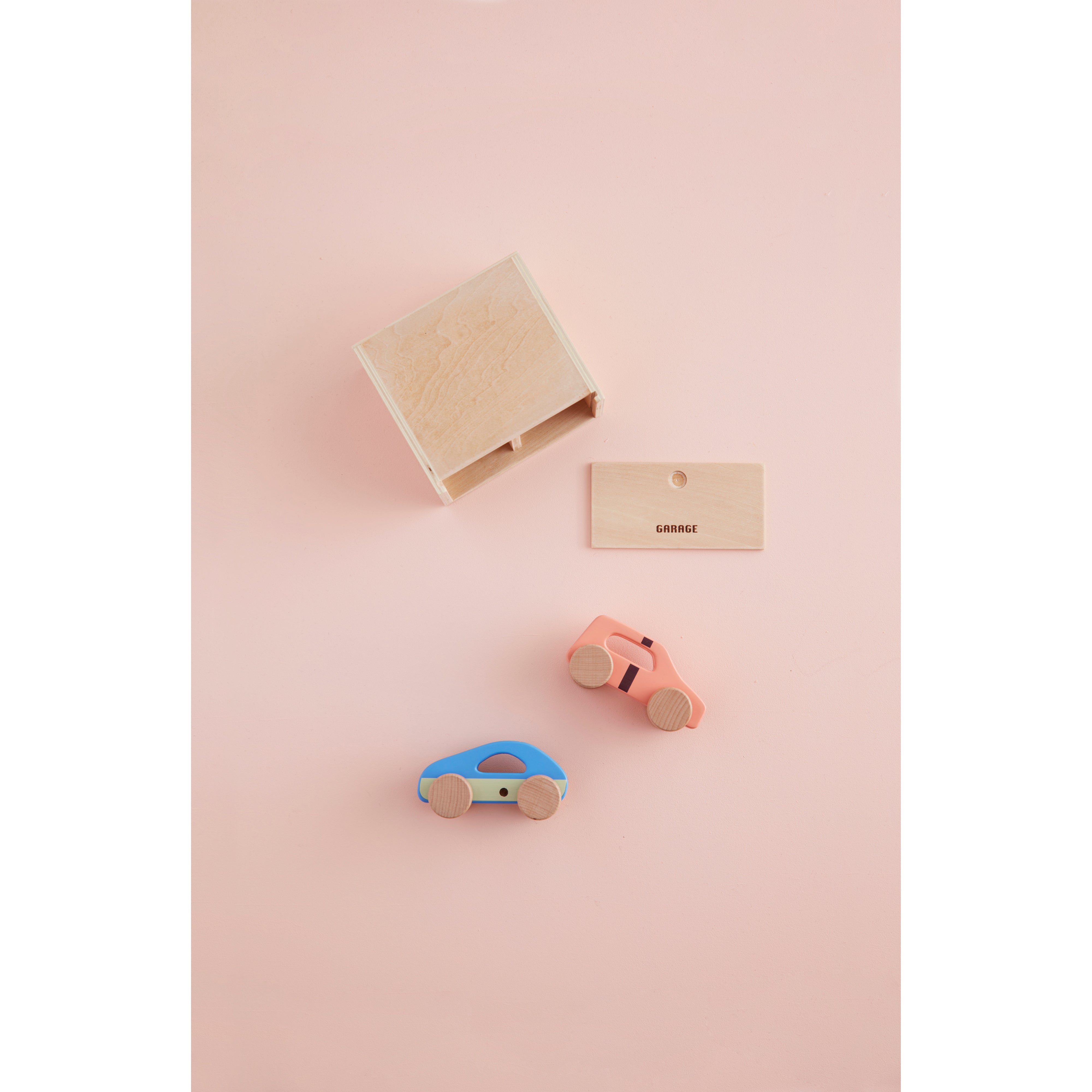 kids-concept-cars-2-pack-with-garage-aiden-kidc-1000799