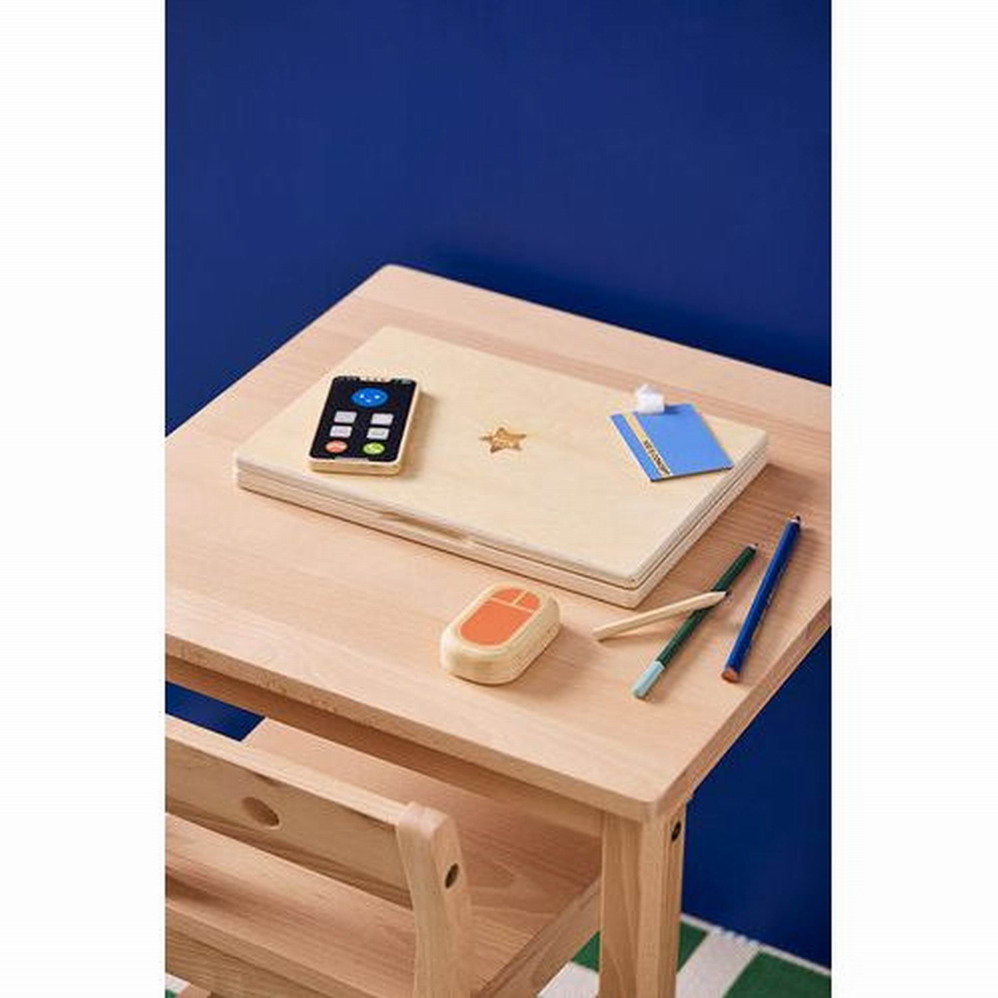 kids-concept-computer-play-set-kid-s-hub-play-toy-kidc-1000902-06
