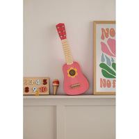 kids-concept-guitar-flower-pink