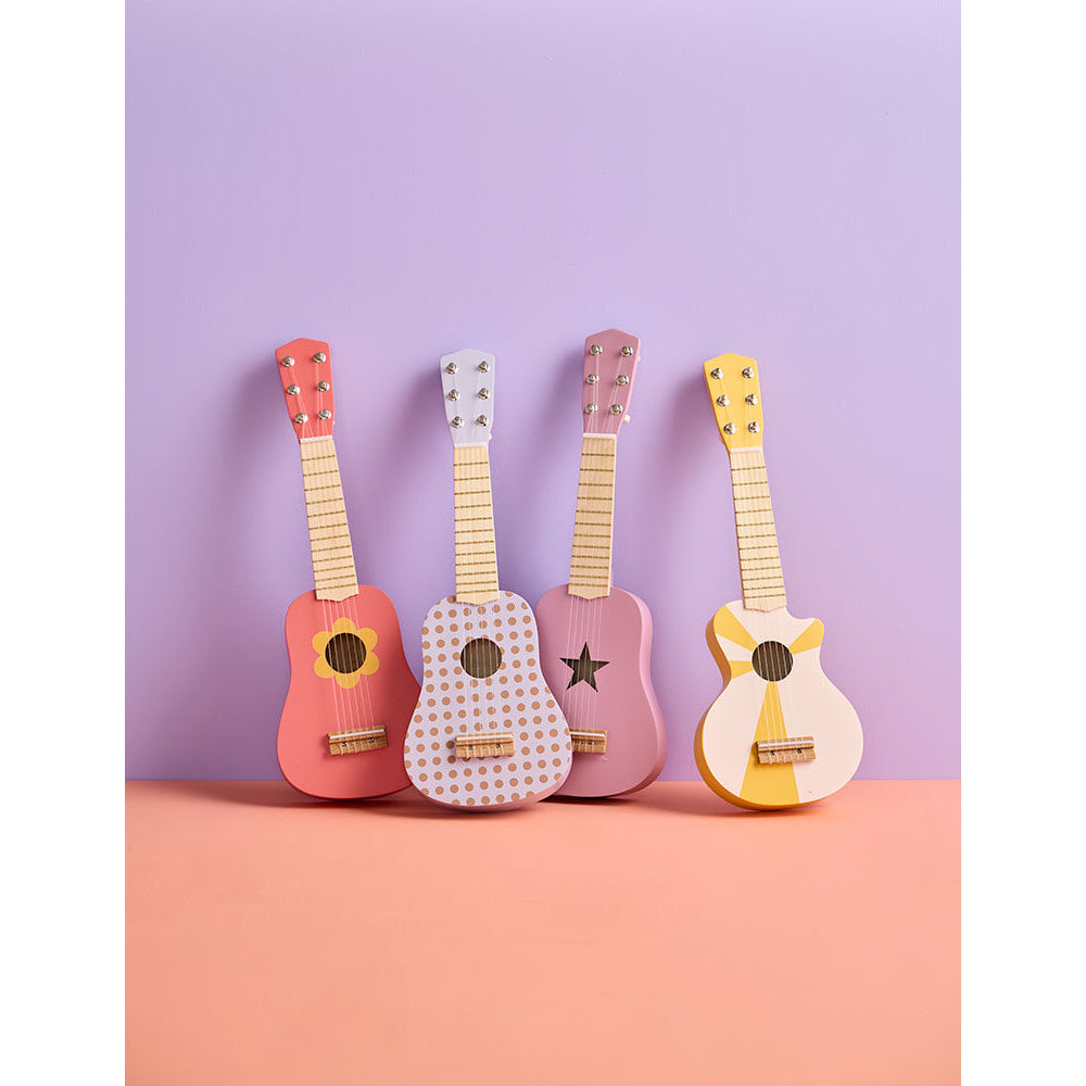kids-concept-guitar-yellow-white