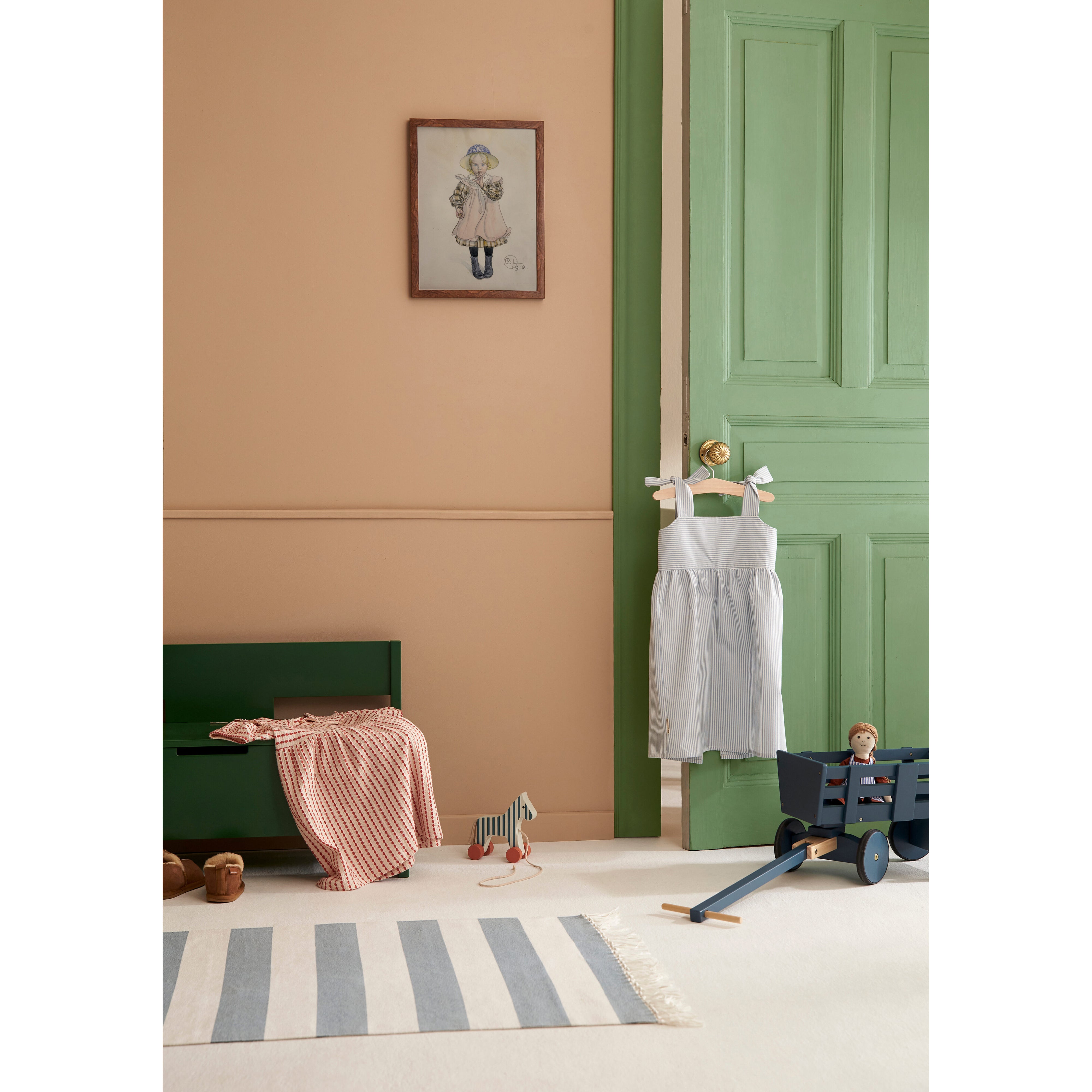 kids-concept-pull-horse-stripe-carl-larsson-kidc-1000745