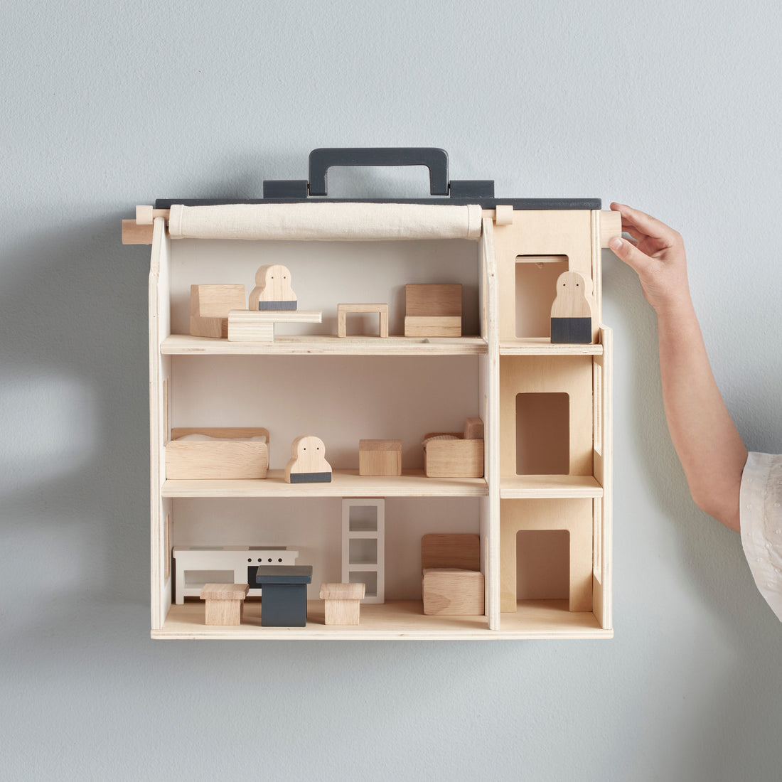 kids-concept-studio-house-with-furnitures-aiden-kidc-1000422