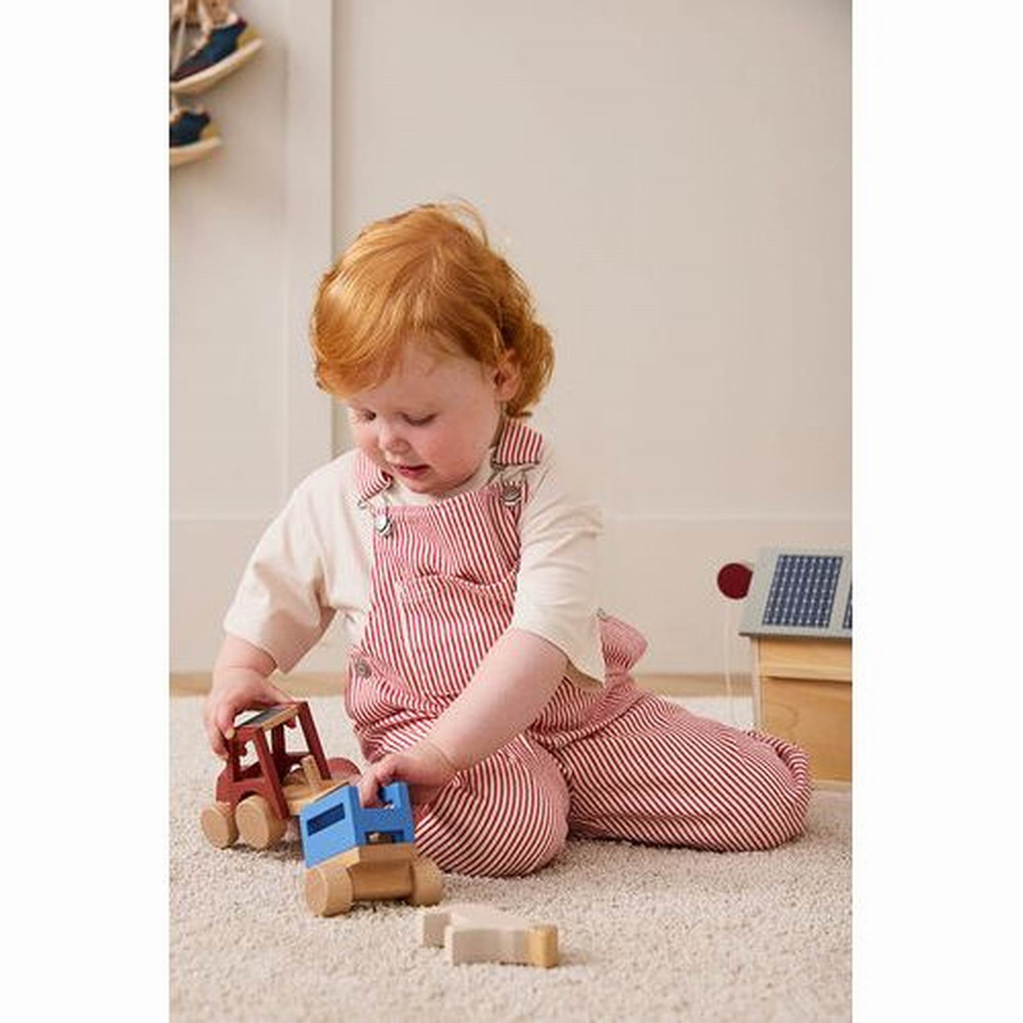 kids-concept-tractor-aiden-play-toy-kidc-1000907-10