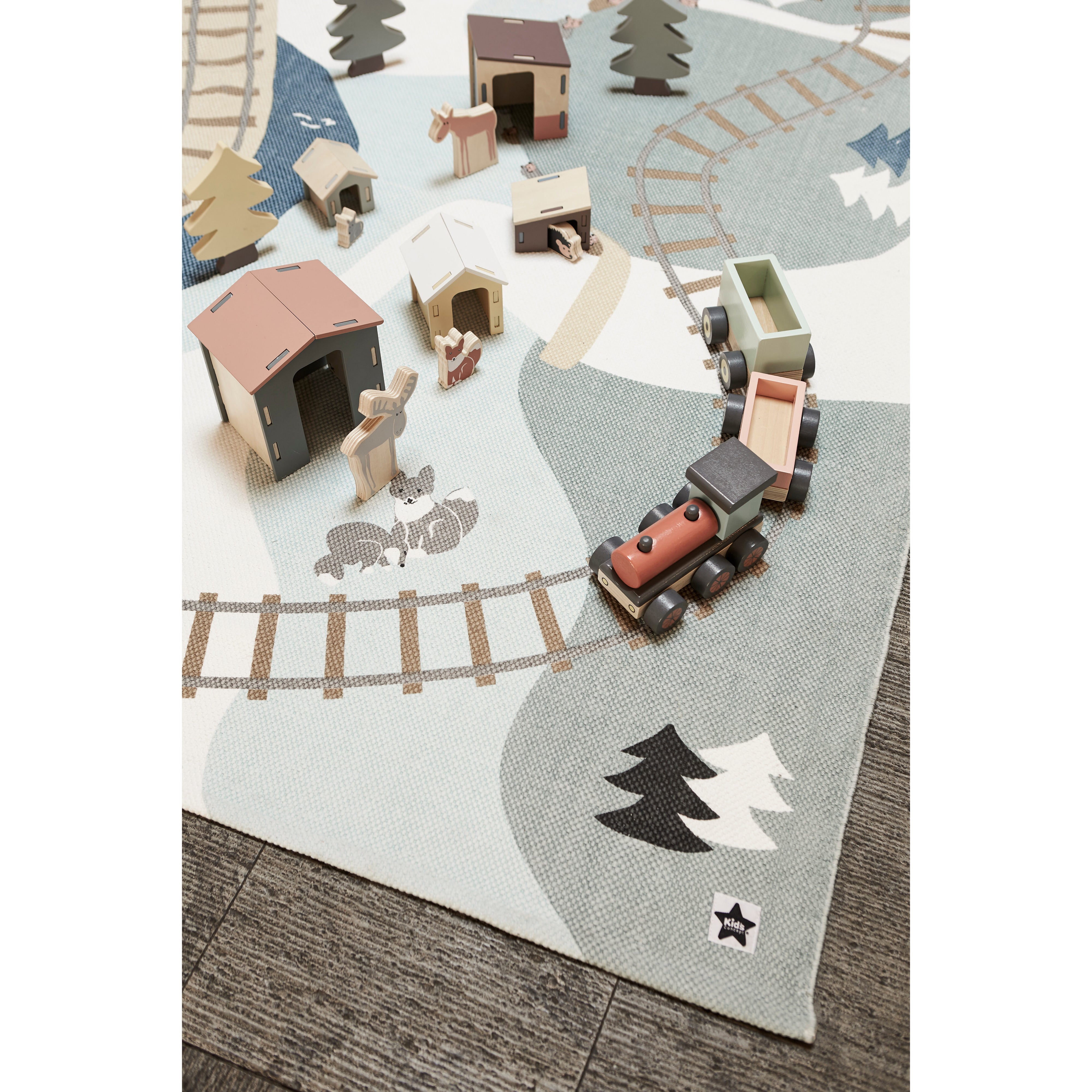 kids-concept-woodland-rug-130x170-edvin-kidc-1000153