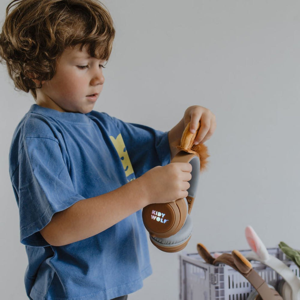 kidywolf-kidyears-animal-bluetooth-headphones-lion